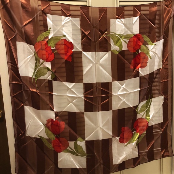 Made in Korea NEW Scarf - Picture 2 of 6